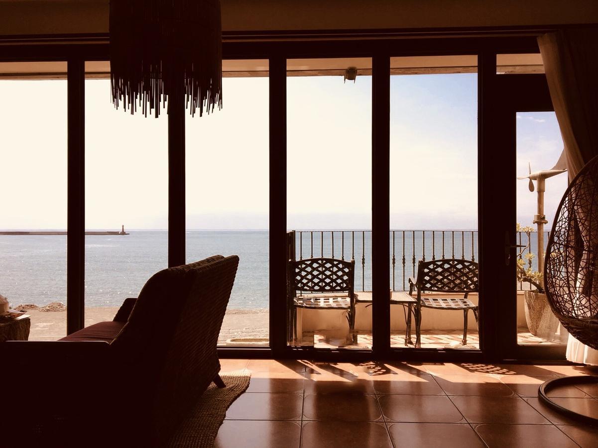 Slow Living Seaview B&B 花蓮市 エクステリア 写真