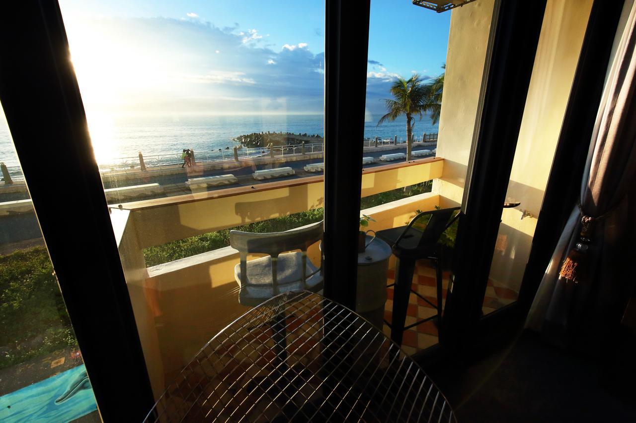 Slow Living Seaview B&B 花蓮市 エクステリア 写真